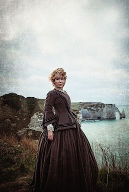 Clémentine Célarié, seule en scène dans cette adaptation de Maupassant