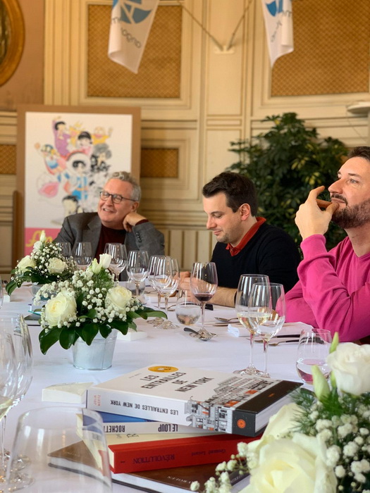 Délibération en présence de Michel Field, président du jury de sélection.