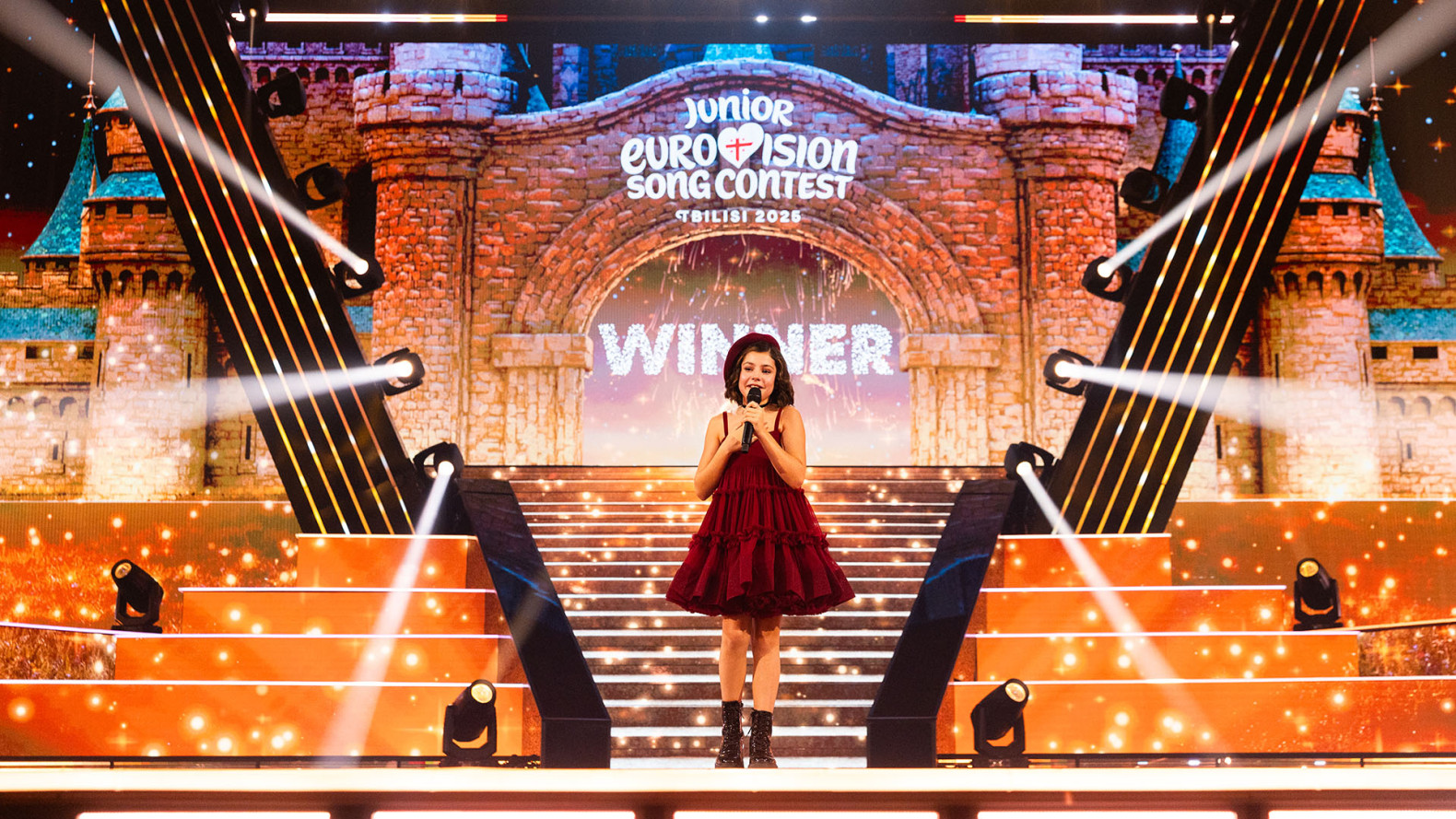 Lou Deleuze remporte l'Eurovision Junior 2025