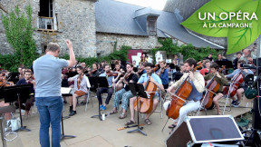Répétition de l'orchestre au château