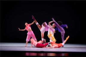 Danseurs du spectacle United Dances of America