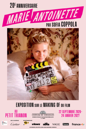 Photo de l'affiche de « Marie-Antoinette » de Sofia Coppola au château de Versailles