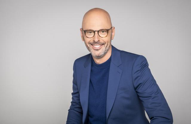 Photo de Thomas Snégaroff animateur de "C politique"