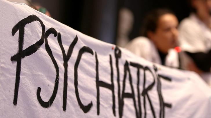 Pièces à conviction : Psychiatrie, le grand naufrage