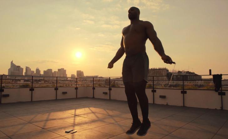 Teddy Riner s'entraînant (corde à sauter)