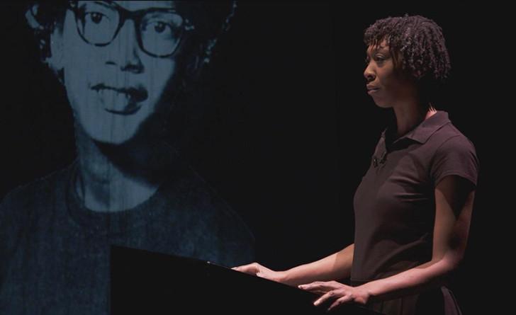 Noire interprétée par Tania de Montaigne