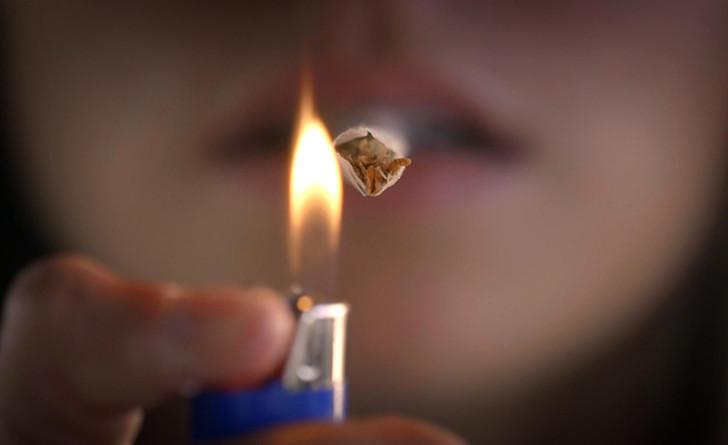 « Jeunesse en fumée »