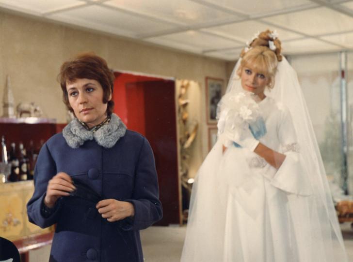 Annie Girardot, Mireille Darc