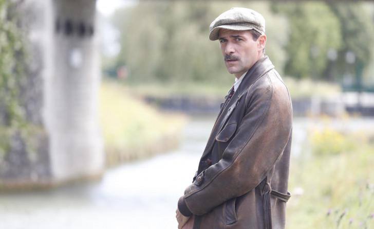 Grégory Fitoussi dans « La Garçonne »