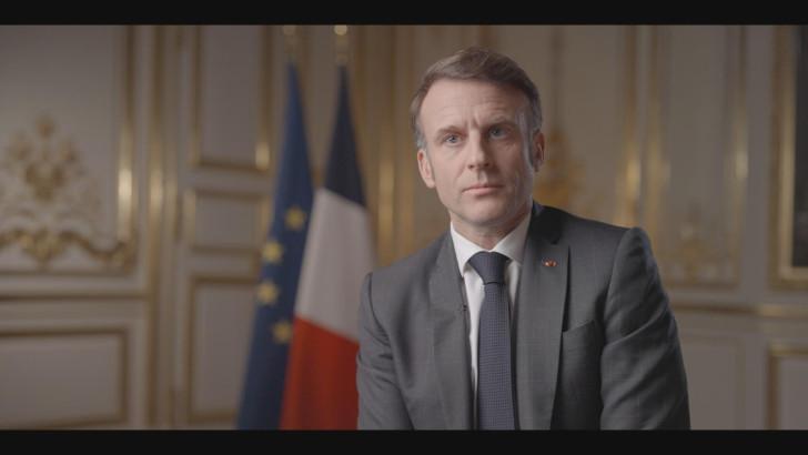 Le Monde en face