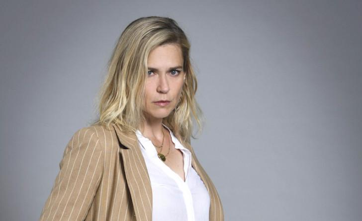 Marie-Josée Croze incarne Claire.