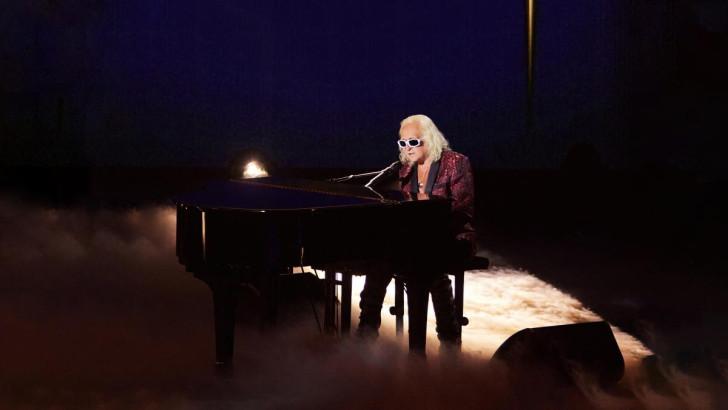 Michel Polnareff au piano