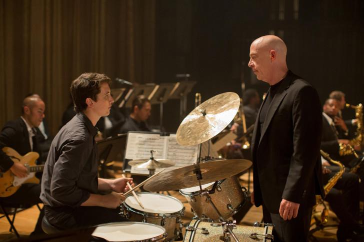 Miles TELLER (Andrew), J.K. SIMMONS (Fletcher) Réalisation: Damien CHAZELLE