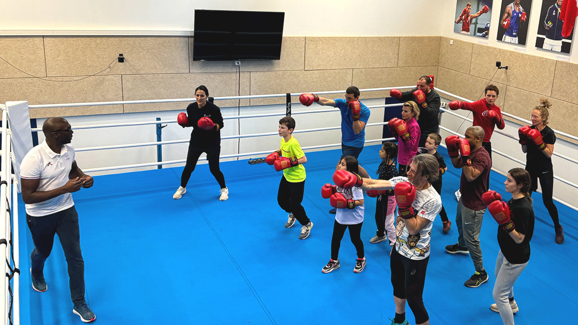 Initiation à la boxe avec Julien de Santa Barbara et Bakary Diabira