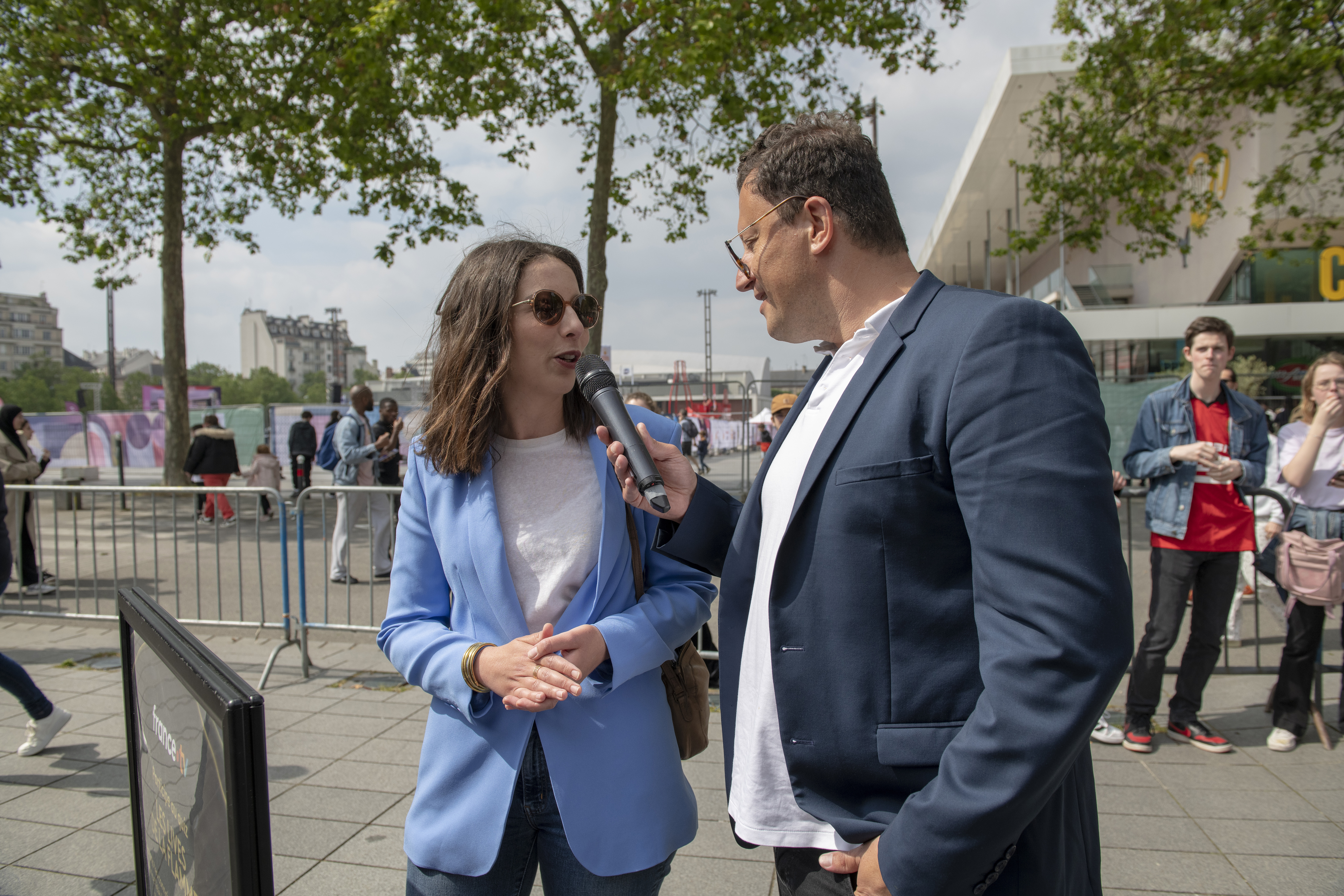 Inès Tayeb, présentatrice du JT ICI 19/20 sur France 3 Bretagne