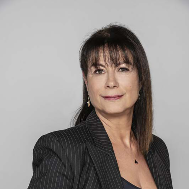 Anne Holmes