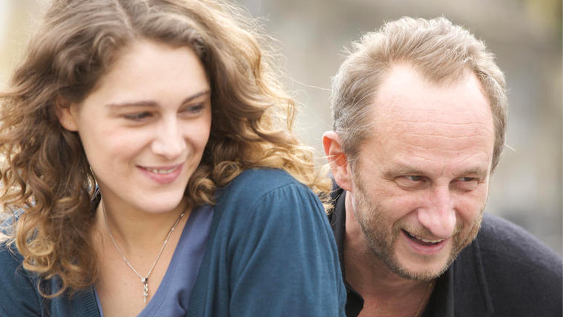 Benoît Poelvoorde et Ariane Labed, entre ombre et lumière