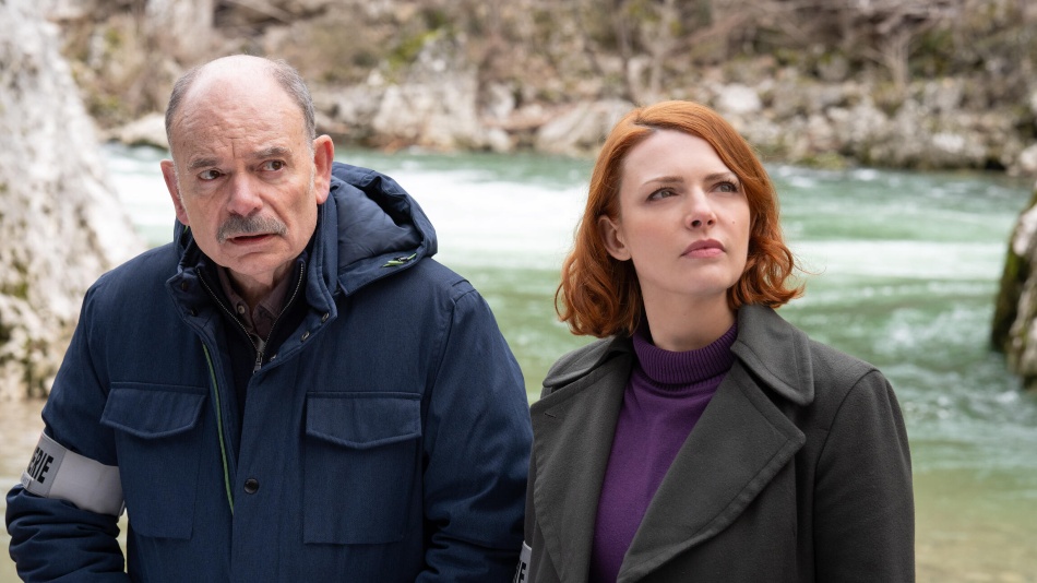 Jean-Pierre Darroussin et Élodie Frégé mènent l’enquête