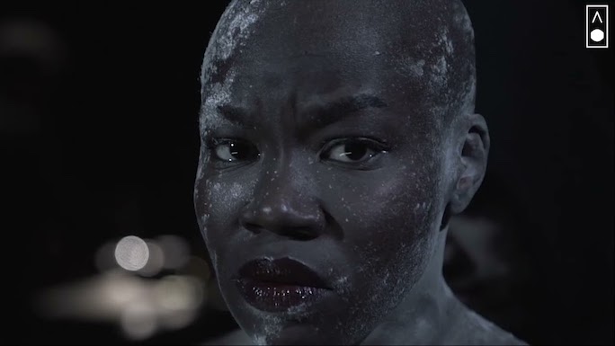 Un portrait de femme, symphonique et vibrant