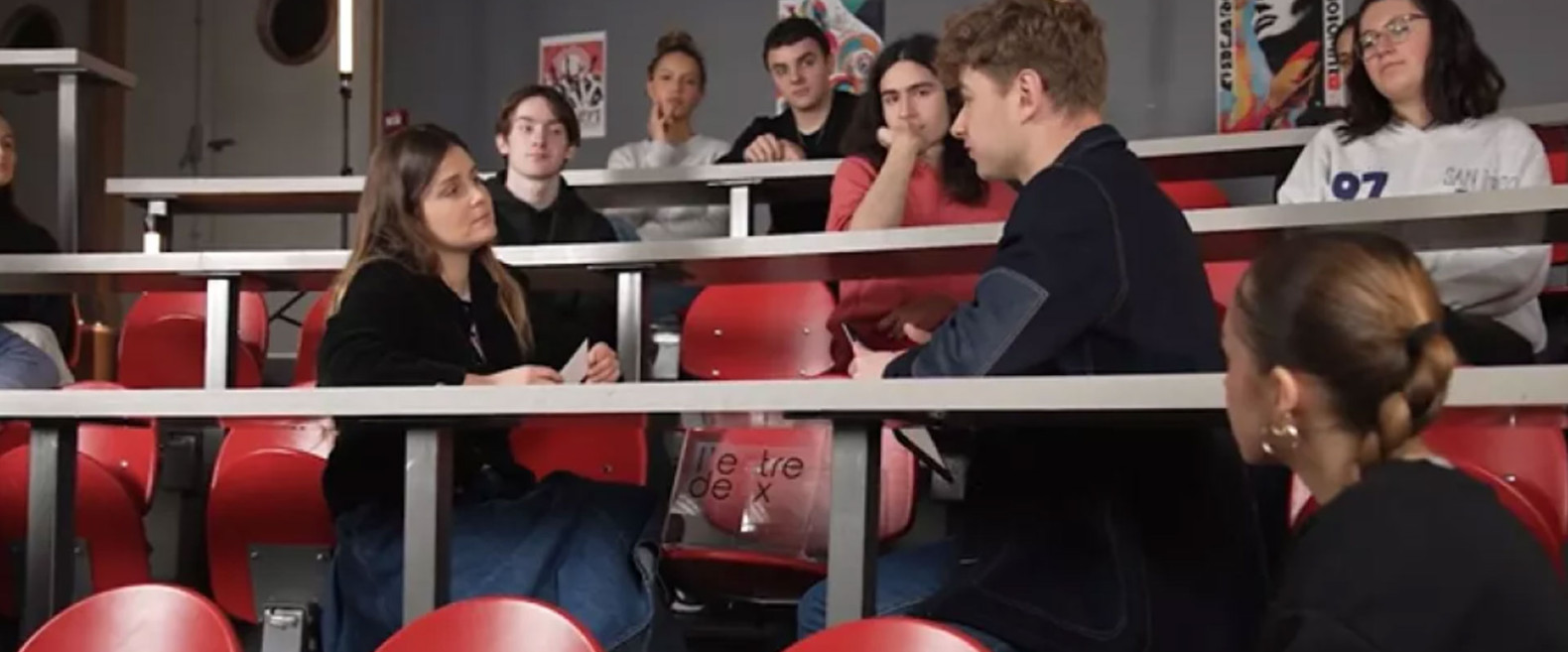 L'Entre deux : Être LGBTQIA+ avec Julia Layani