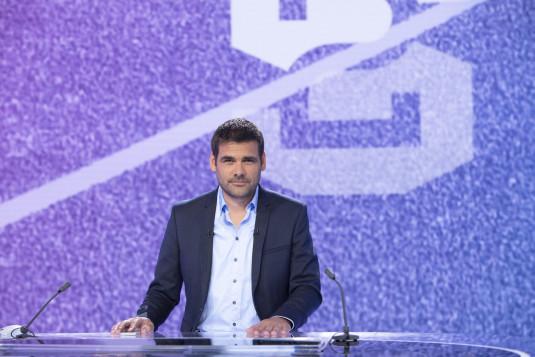 Matthieu Lartot, présentateur de Stade 2