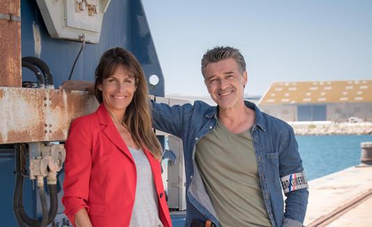 La commandante Léa Soler (Astrid Veillon) et le capitaine Paul Marchal (Stéphane Blancafort).