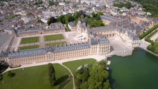 Photo aérienne du château de Fontainebleau