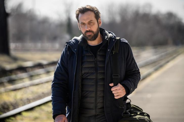 La Mort Est Dans Le Pré Streaming Le mort était un flic | France Télévisions