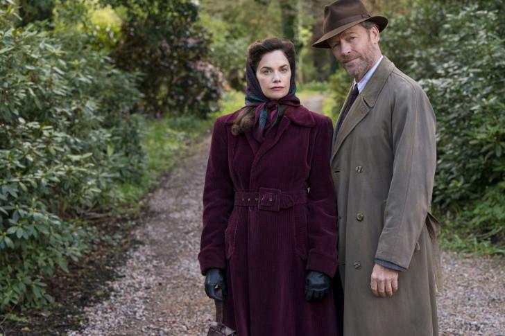 Photo des comédiens Ruth Wilson et Iain Glen