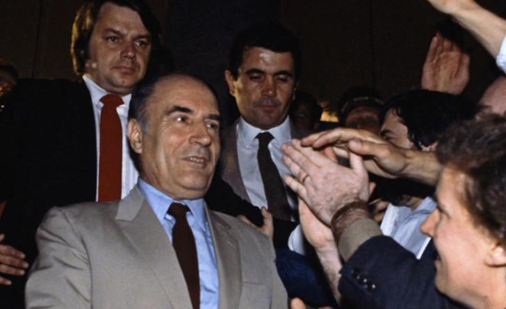 Il a été au cœur du pouvoir dès l'élection de françois mitterrand. « 10 mai 1981 : changer la vie ? » : quarantième ...