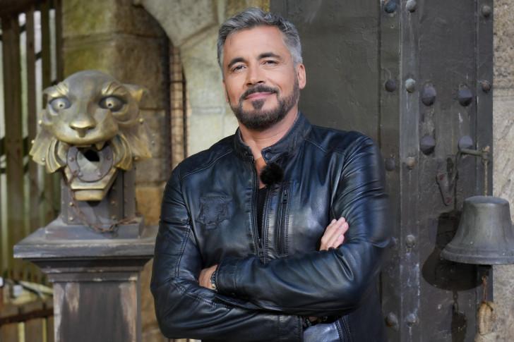 Qui Etait Le Guerrier Mystere Fort Boyard Fort Boyard : « On est aspiré par l’état d’esprit et la magie du lieu