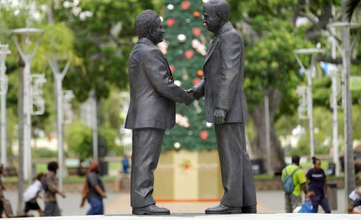 « Grotte d'Ouvéa, le prix du sang »