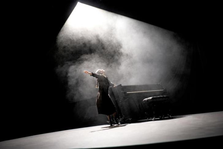 Clara Haskill, Prélude et Fugue, avec Laetitia Casta