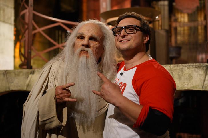 Équipe B - Association Secours Populaire, le Père Fouras avec Mcfly