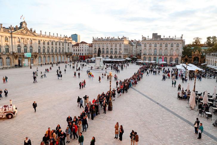 Le Livrer sur la Place